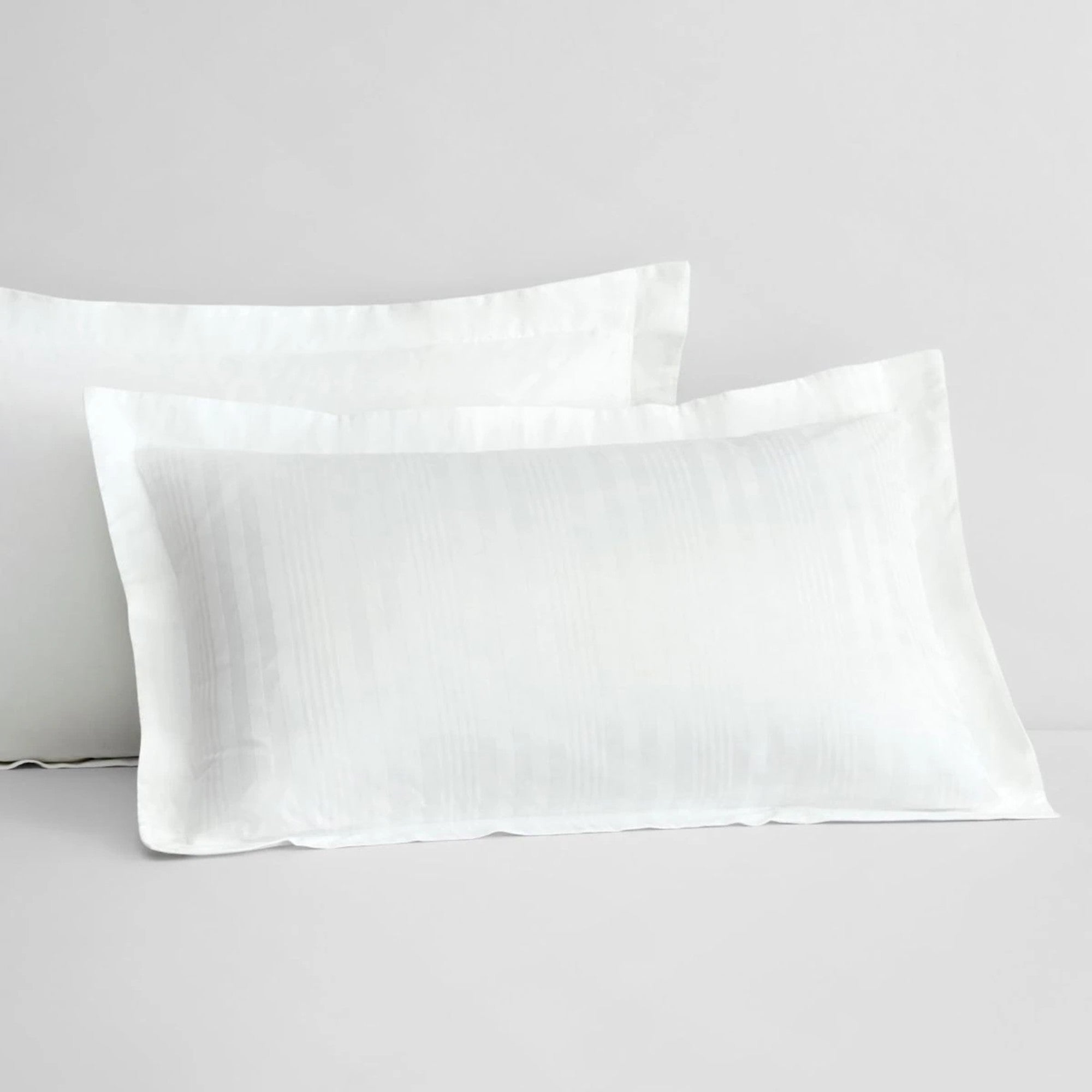 Newmark Duvet Cover Set in Snow