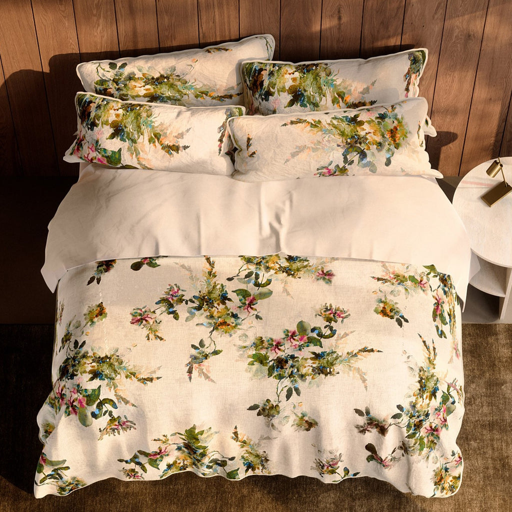 Reilly Floral Duvet Cover Set in Natural