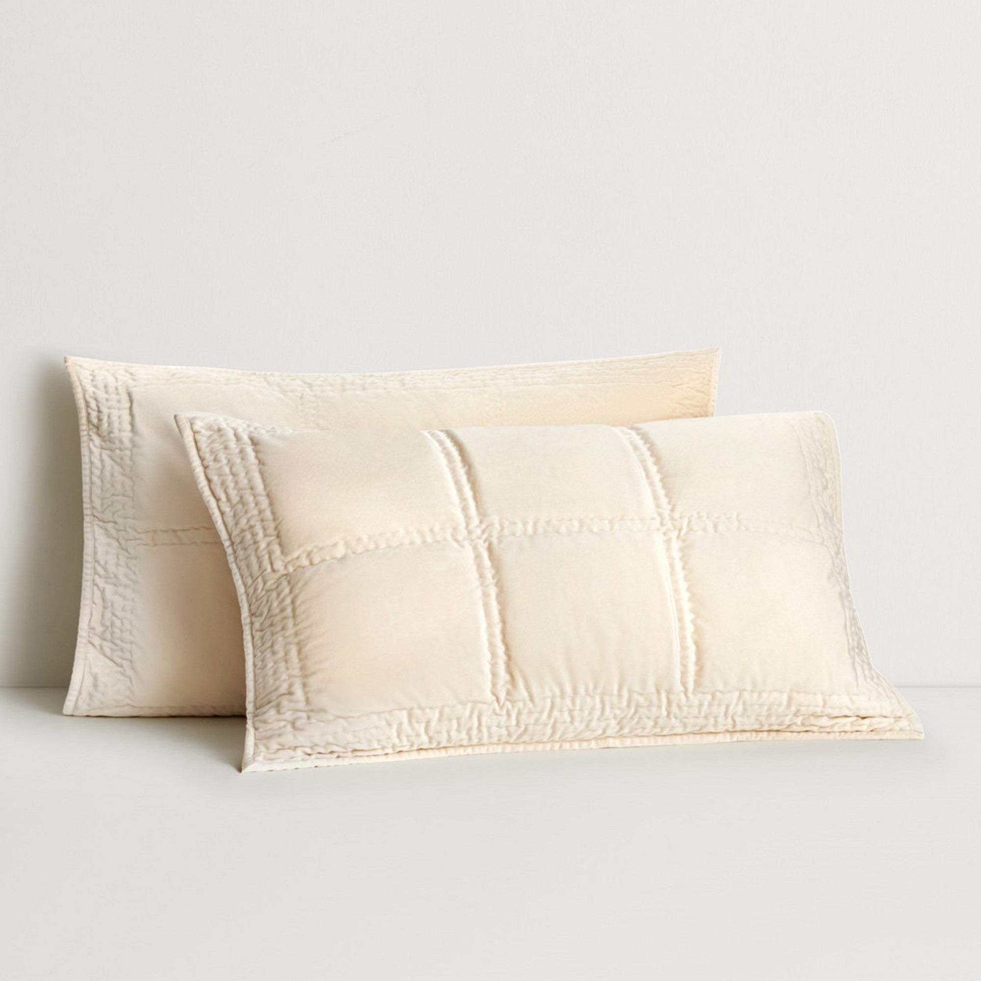 Remme Bedspread in Champagne