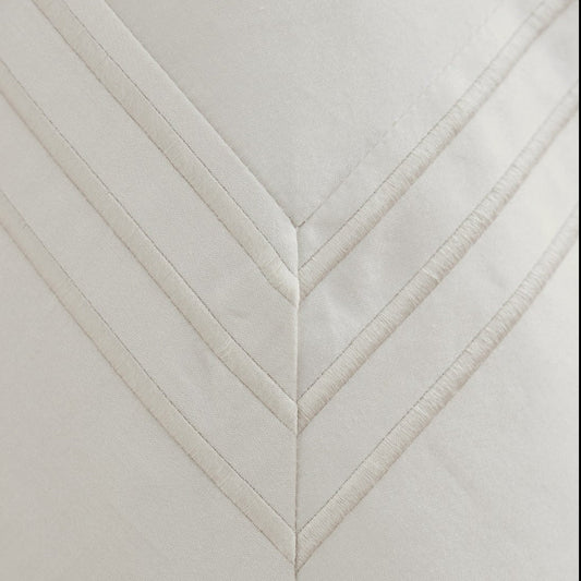 Linen Obsession "Triple Line" 500 Thread Count Egyptian Cotton Sateen Bed Linen in Ivory (cream)