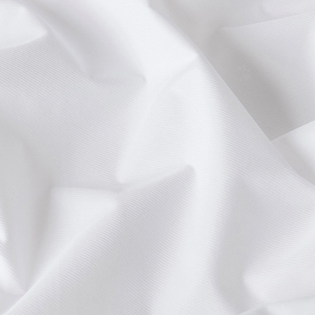 Anti-bedbug Mattress Protector in White