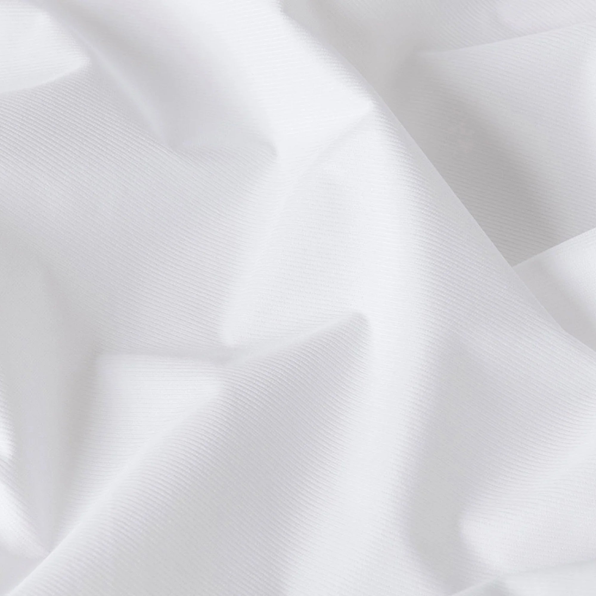 Anti-bedbug Mattress Protector in White