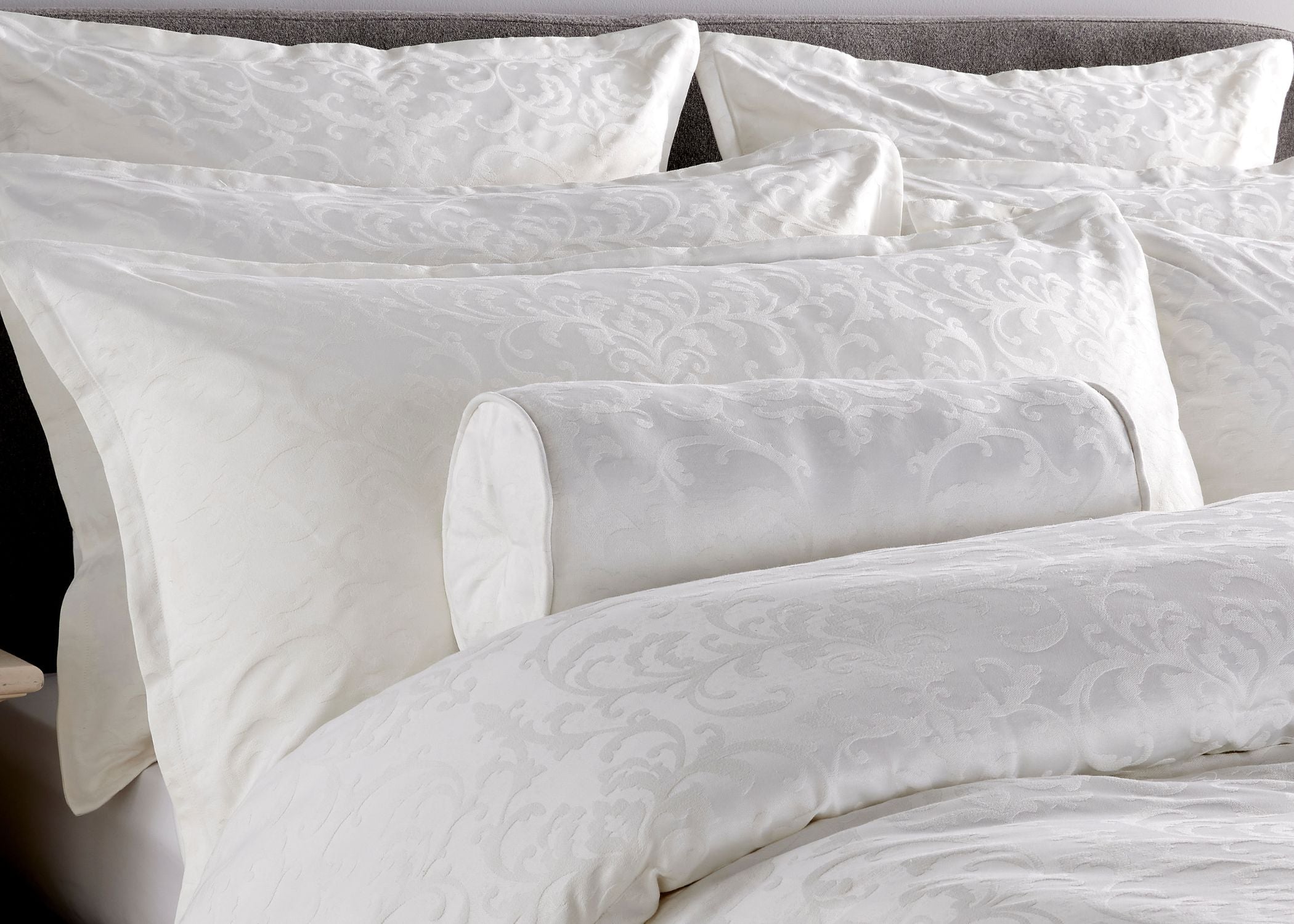 Christy "Venice" Jacquard Bedspread Sets in White