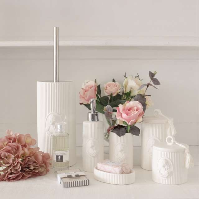 Mathilde "Marquise" Ceramic Bathroom Accessories in White