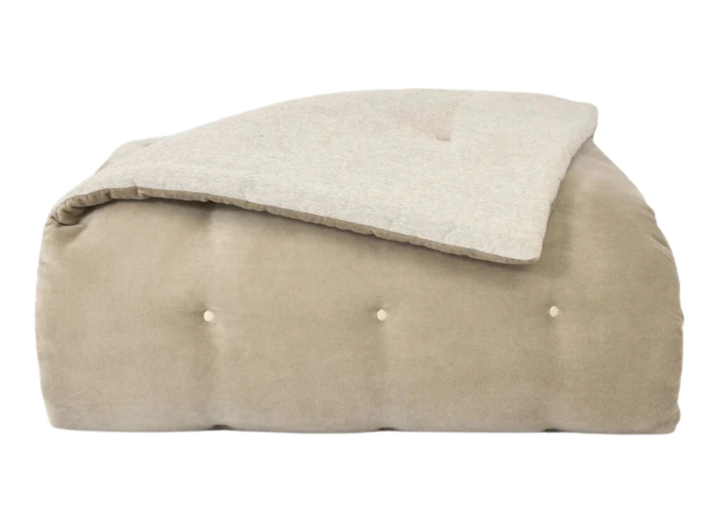 Christy "Jaipur" Throw in Hazelnut