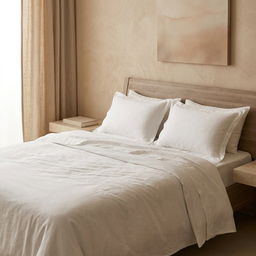 300 Thread Count Luxury Everyday Duvet Cover in White